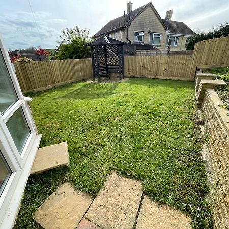 Stylish Home In Bath With Driveway Parking, 10Min From City المظهر الخارجي الصورة